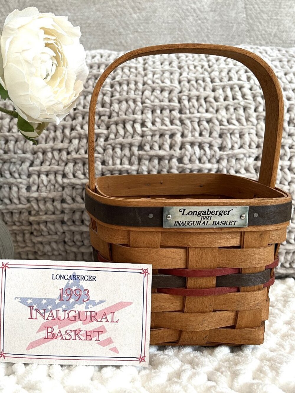 Vintage 1993 Longaberger Inaugural Basket (Small)